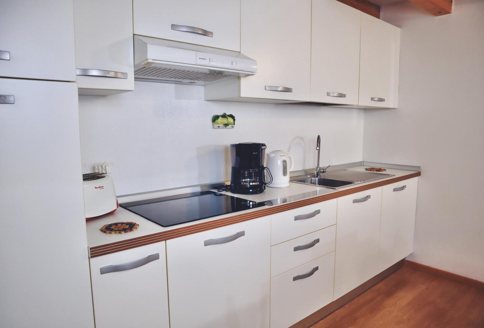 Windshouse Apartments Torbole Sul Garda Bagian luar foto