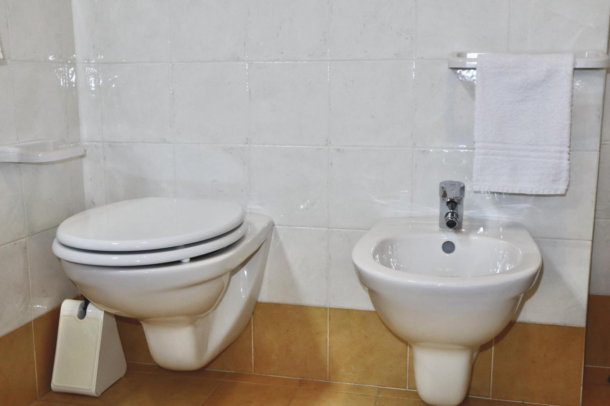 Windshouse Apartments Torbole Sul Garda Bagian luar foto