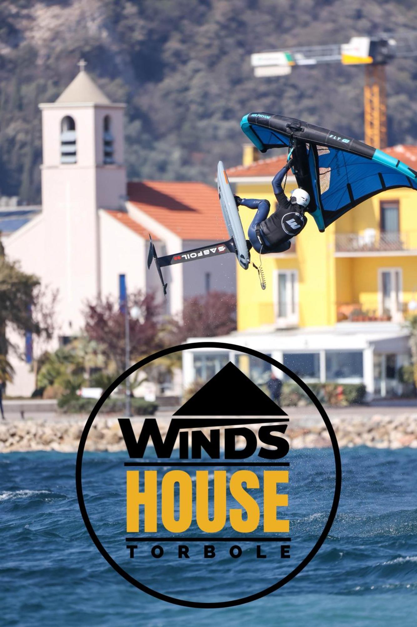 Windshouse Apartments Torbole Sul Garda Bagian luar foto